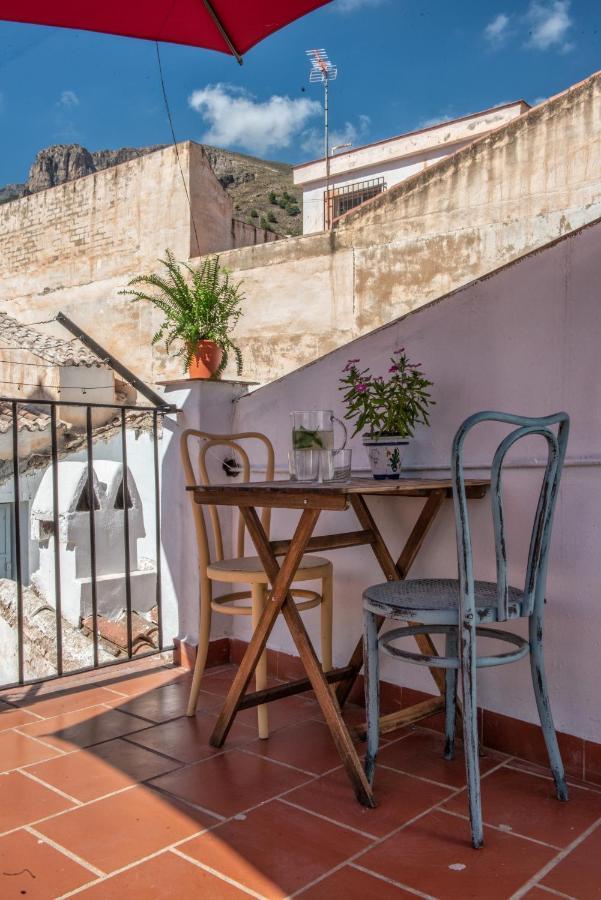 Encanto Guesthouse Canillas de Aceituno Екстериор снимка